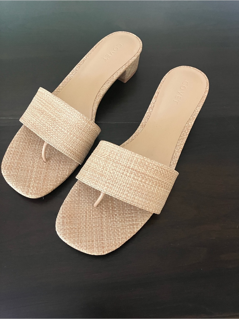 CARA Low Block heel by Covet
Padded sole
Toe thong
Low block heel 3.5 cm